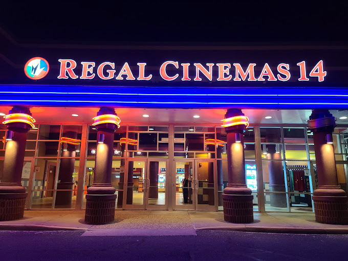 Regal Theater in Fredericksburg, VA - Showtimes