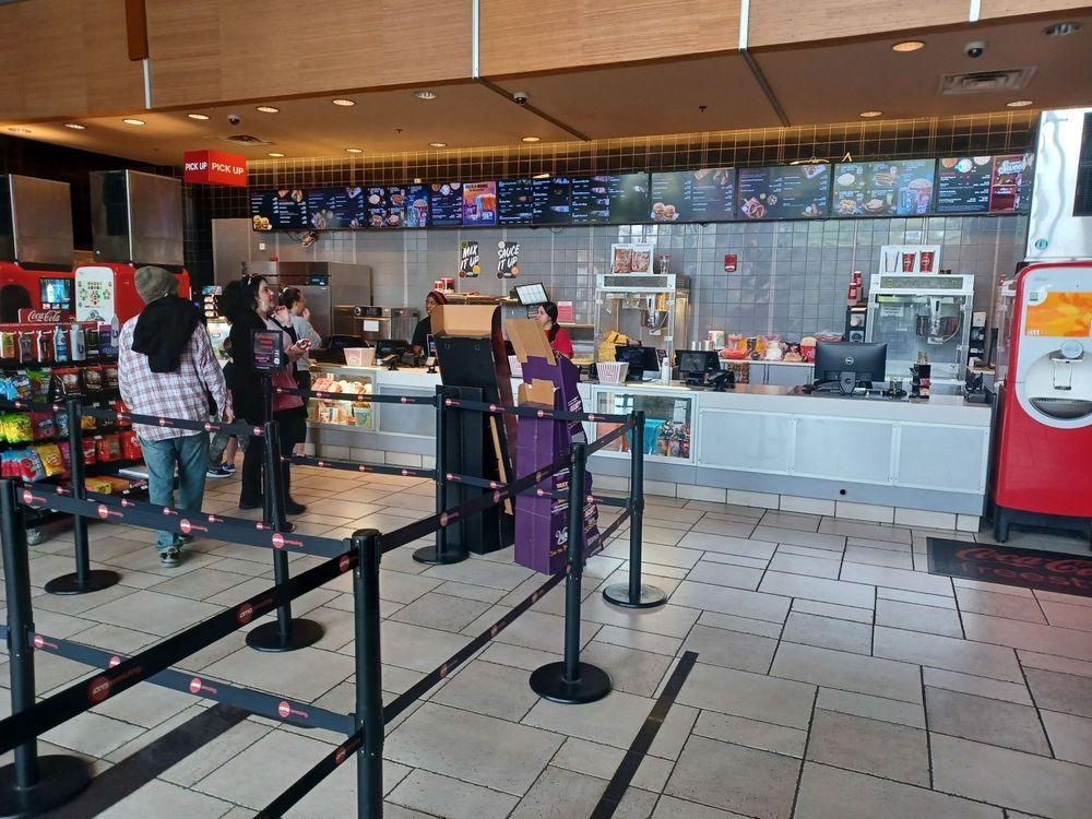 AMC CLASSIC Jubilee Square 12 Theater in Daphne, AL - Showtimes