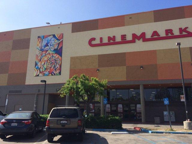 Cinemark Century North Hollywood Theatre in Los Angeles - Showtimes