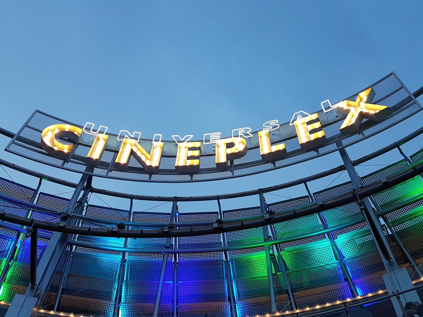 Universal Cinemark at CityWalk and XD - Showtimes & Tickets