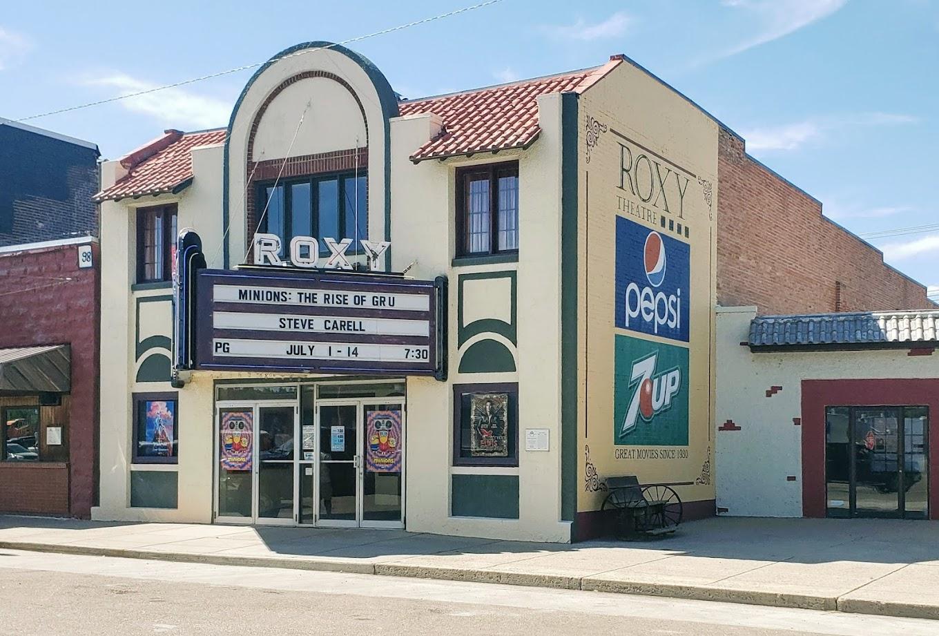 The Forsyth Roxy Theatre in Forsyth, MT Screendollars