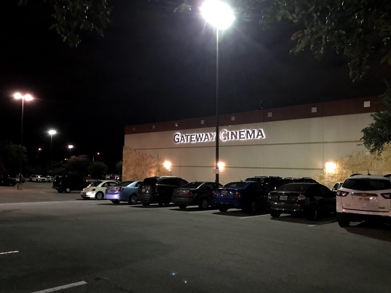 Regal Gateway - Showtimes & Tickets