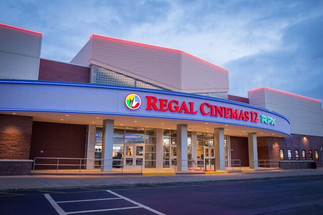 Regal Independence Mall & RPX in Kingston, MA - Showtimes - Screendollars