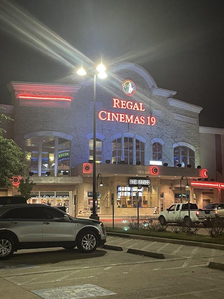 Regal Crown Sour Apple Candy Rolls | Candy Funhouse – Candy Funhouse CA Australia