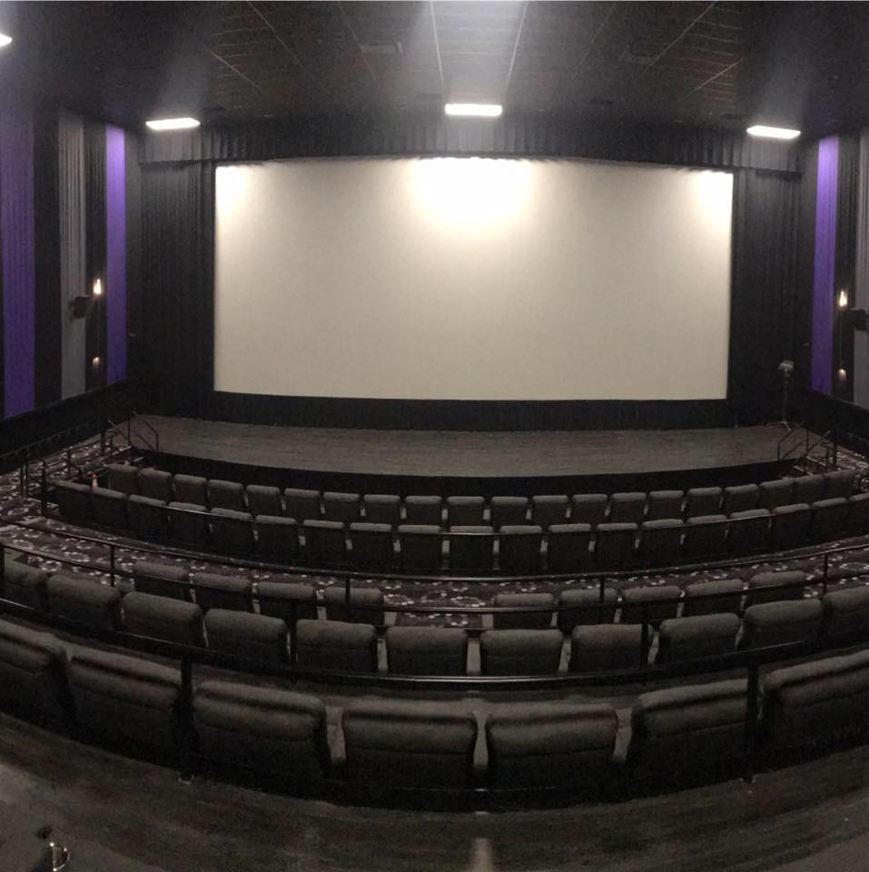 Riverview Cinemas 8 in Southbury, CT Showtimes Screendollars