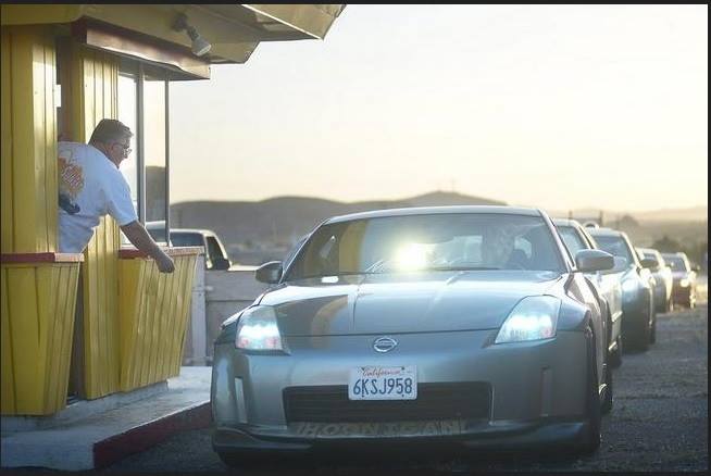 Skyline Drive-In in Barstow, CA - Screendollars