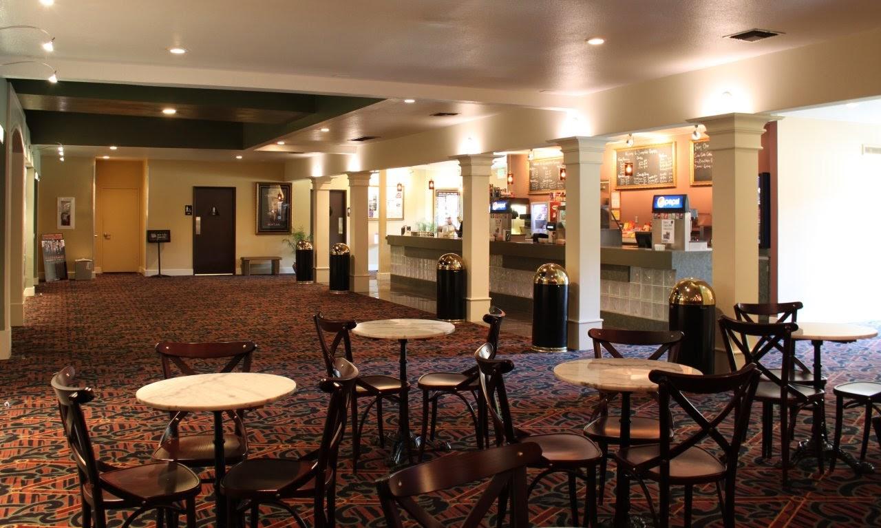 Santa Rosa Summerfield Cinemas Theatre - Showtimes & Tickets