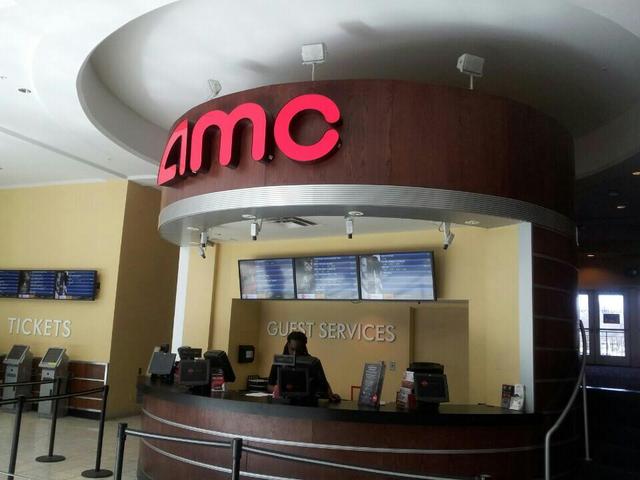 AMC Ward Parkway 14 - Showtimes - Screendollars