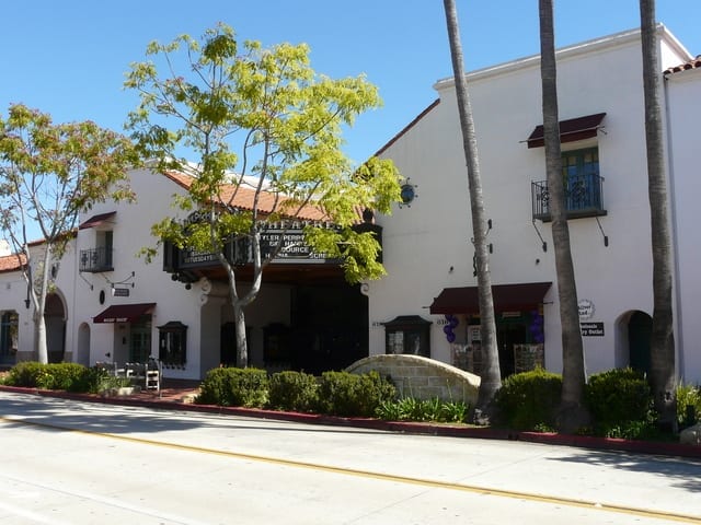 Metropolitan Metro 4 Theatres in Santa Barbara - Showtimes & Tickets