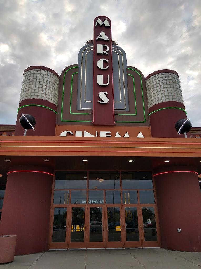 Marcus Oakdale Cinema Showtimes & Tickets