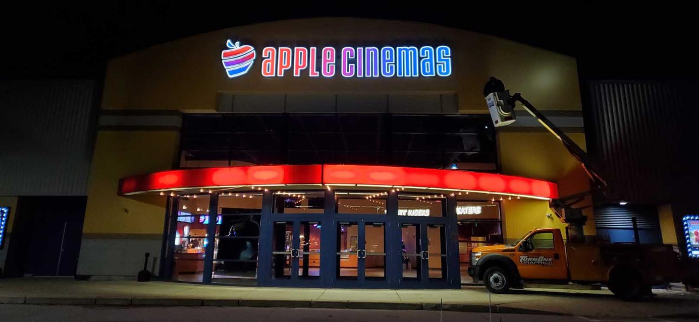 Apple cinemas Hooksett IMAX, NH Showtimes Screendollars