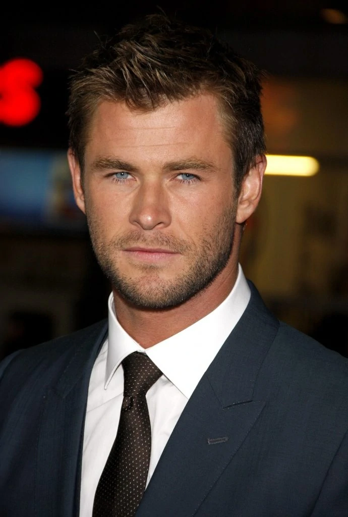 Chris Hemsworth, Biography, Movies, & Thor