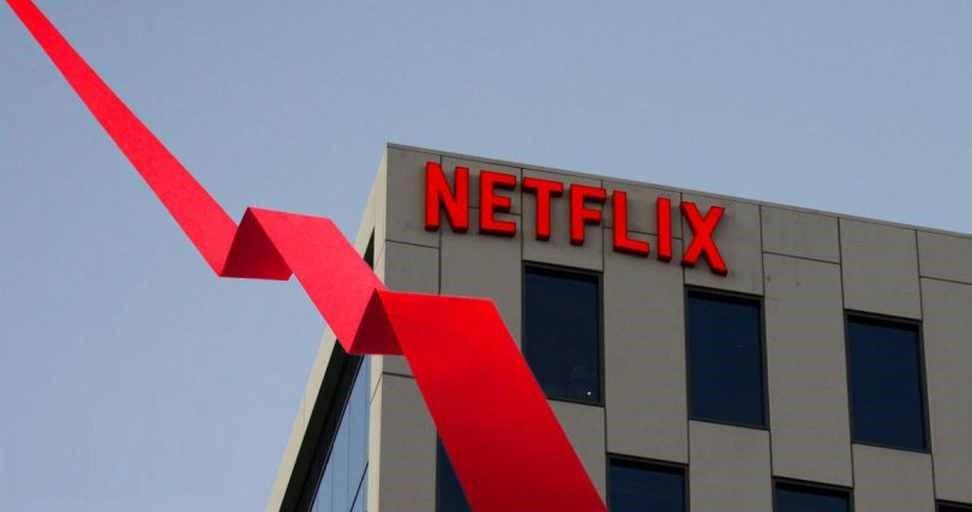 Netflix loses fewer subscribers...