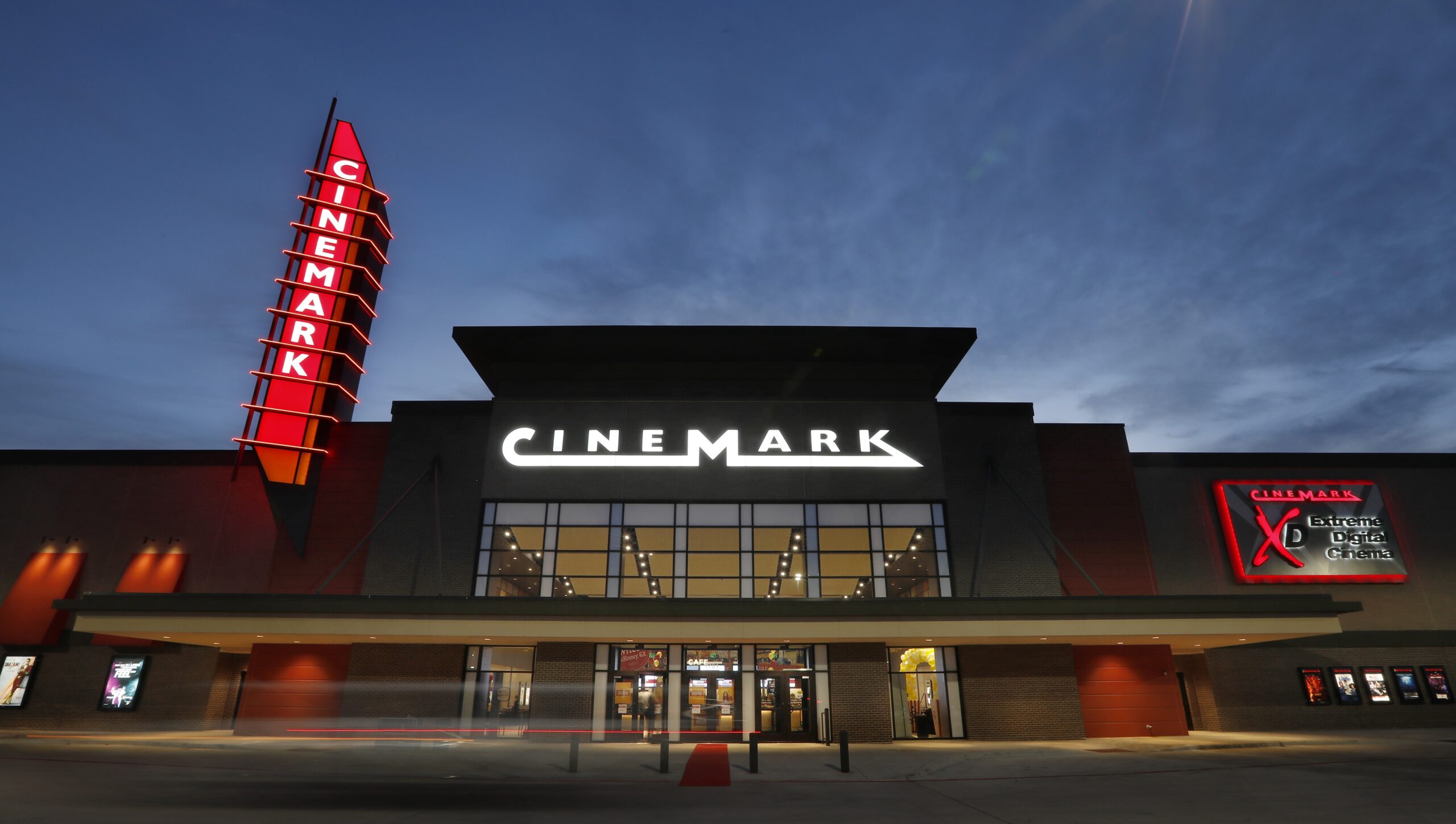 ‘Barbenheimer’ Lifts Cinemark to...