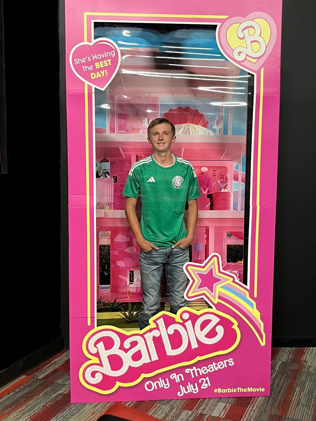 rainbow-theater-showtimes-tickets