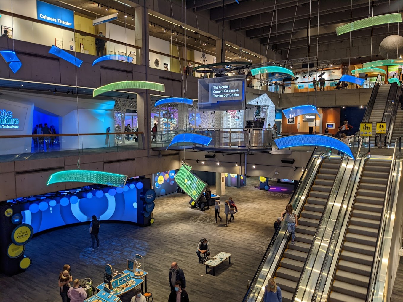 mugar-omni-theater-showtimes-tickets